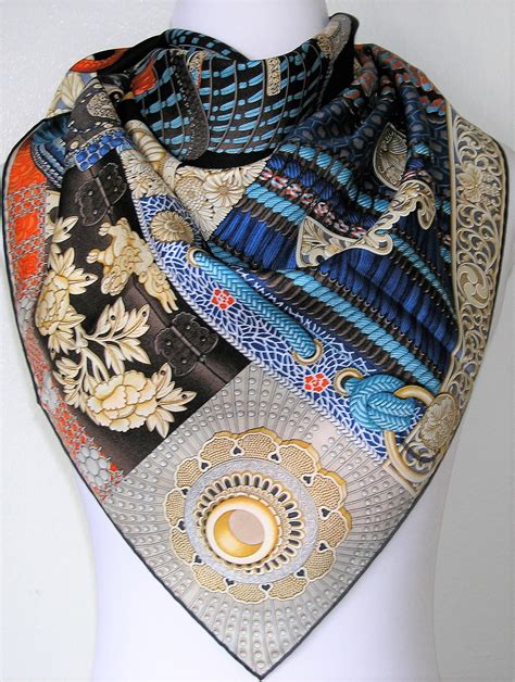 hermes parures de samouraïs 90 scarf|Scarf of the moment: Parures de Samouraïs .